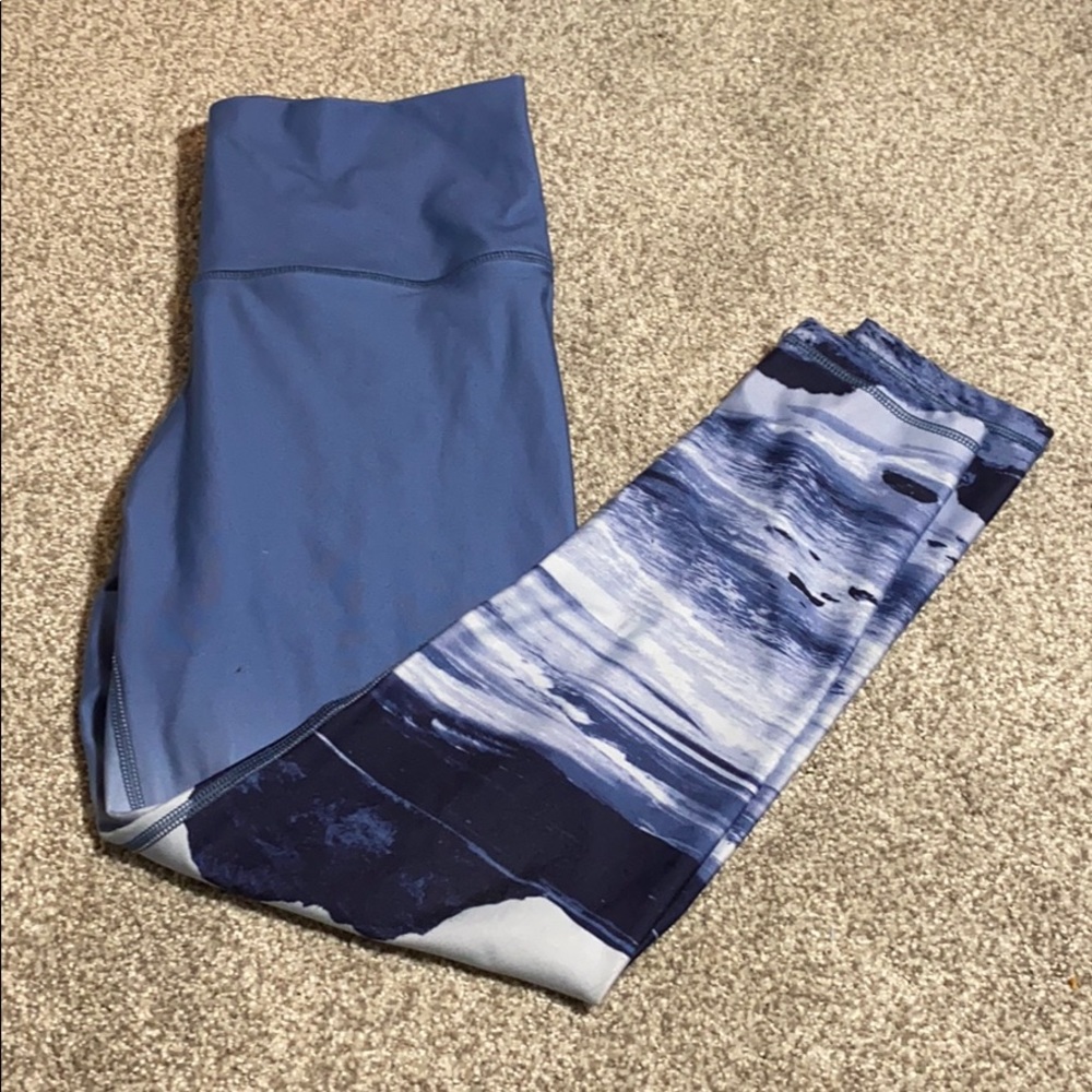 Aerie high waisted printed leggings